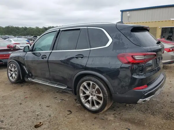 5UXCR6C04P9P81272 2023 BMW X5 - Image 2