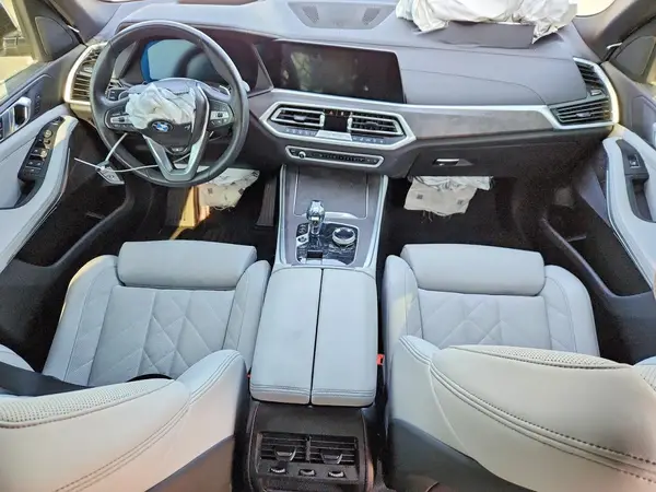 5UXCR6C04P9R66762 2023 BMW X5 - Image 8