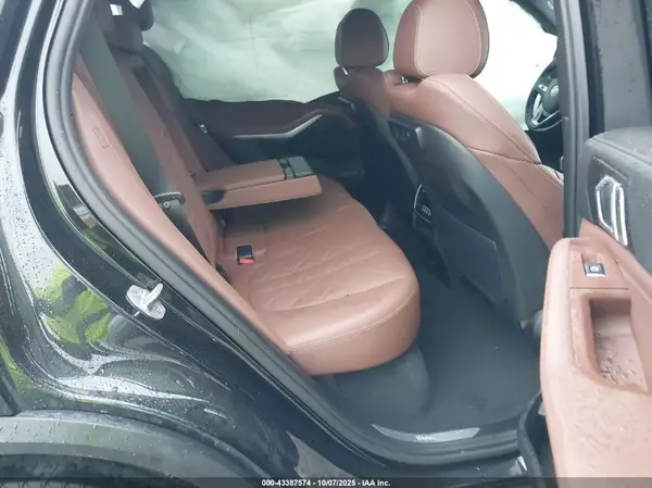 5UXCR6C04P9R78362 2023 BMW X5 - Image 8