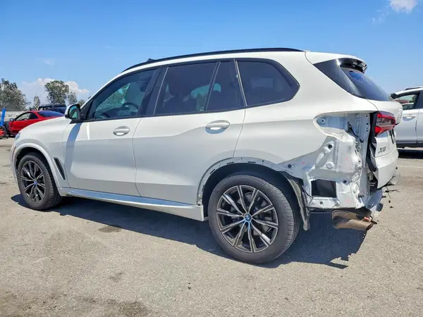 5UXCR6C05L9B02087 2020 BMW X5 - Image 2