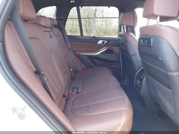 5UXCR6C05L9B15373 2020 BMW X5 - Image 8