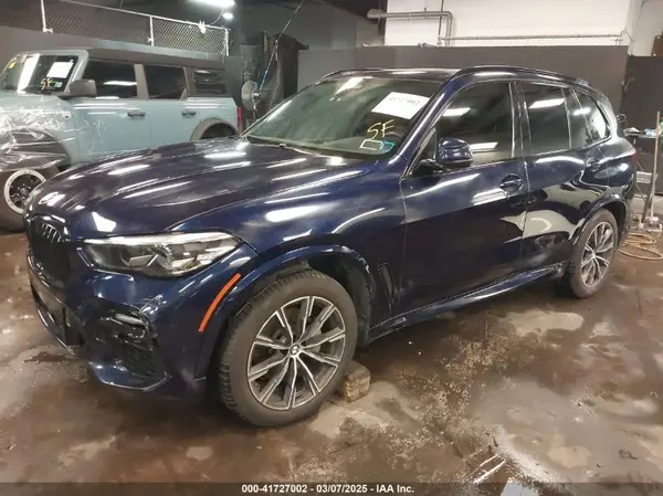 5UXCR6C05L9B61835 2020 BMW X5 - Image 2