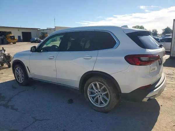 5UXCR6C05L9B73953 2020 BMW X5 - Image 2