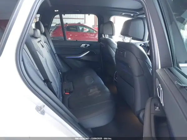 5UXCR6C05L9B83348 2020 BMW X5 - Image 8