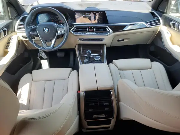5UXCR6C05L9C35142 2020 BMW X5 - Image 8