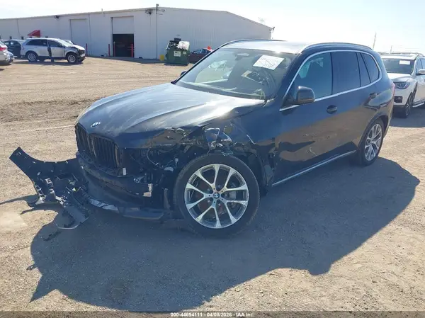 5UXCR6C05L9C64186 2020 BMW X5 - Image 2