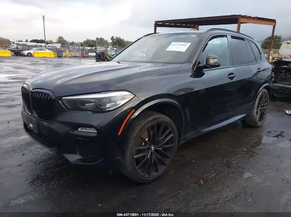 5UXCR6C05L9C74846 2020 BMW X5 - Image 2