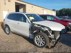 5UXCR6C05L9D18148 2020 BMW X5