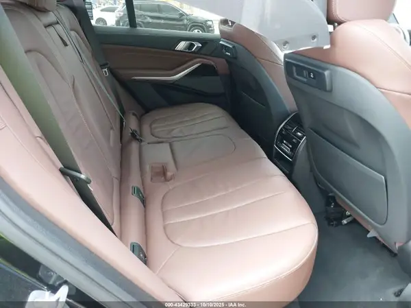 5UXCR6C05LLL75157 2020 BMW X5 - Image 8