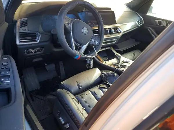 5UXCR6C05M9E89242 2021 BMW X5 - Image 8