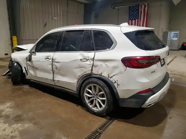 5UXCR6C05M9H29681 2021 BMW X5 - Image 2