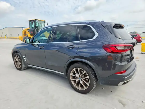 5UXCR6C05M9H41930 2021 BMW X5 - Image 2