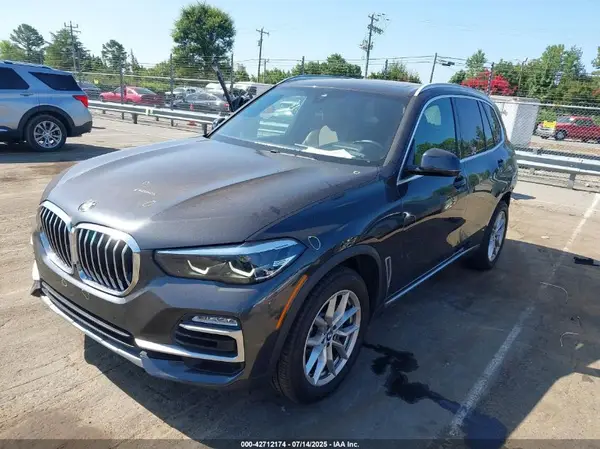 5UXCR6C05M9H86091 2021 BMW X5 - Image 2