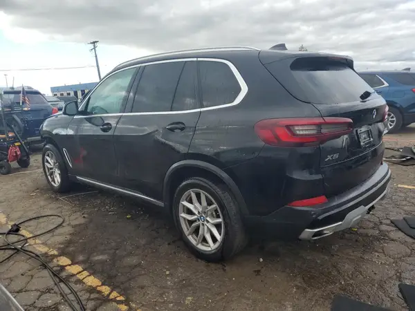 5UXCR6C05N9J23750 2022 BMW X5 - Image 2
