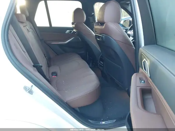5UXCR6C05N9L06405 2022 BMW X5 - Image 8