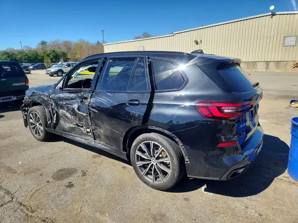 5UXCR6C05N9L08400 2022 BMW X5 - Image 2