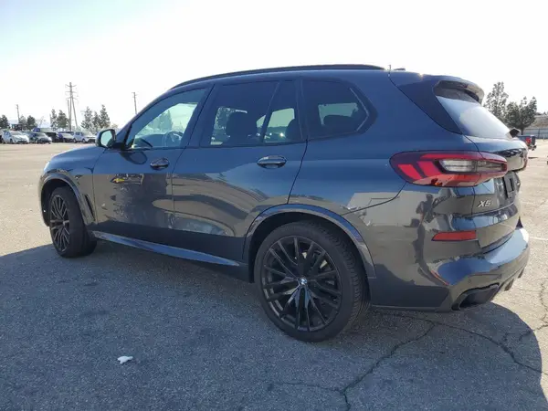 5UXCR6C05N9L11250 2022 BMW X5 - Image 2
