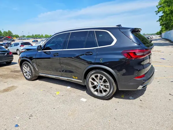 5UXCR6C05N9L23561 2022 BMW X5 - Image 2