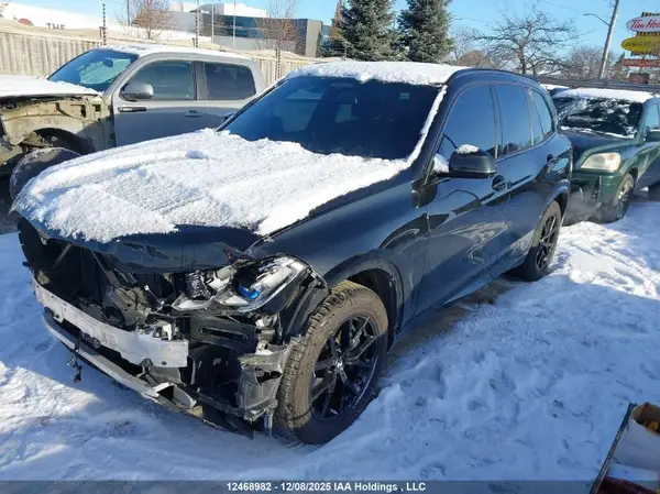 5UXCR6C05N9L41395 2022 BMW X5 - Image 2