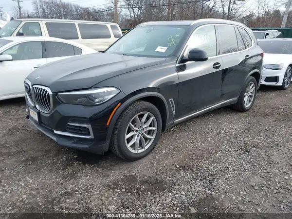 5UXCR6C05N9L52834 2022 BMW X5 - Image 2