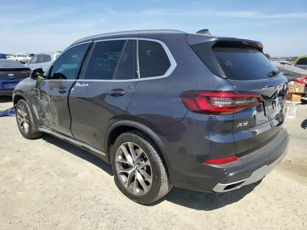5UXCR6C05N9L80973 2022 BMW X5 - Image 2