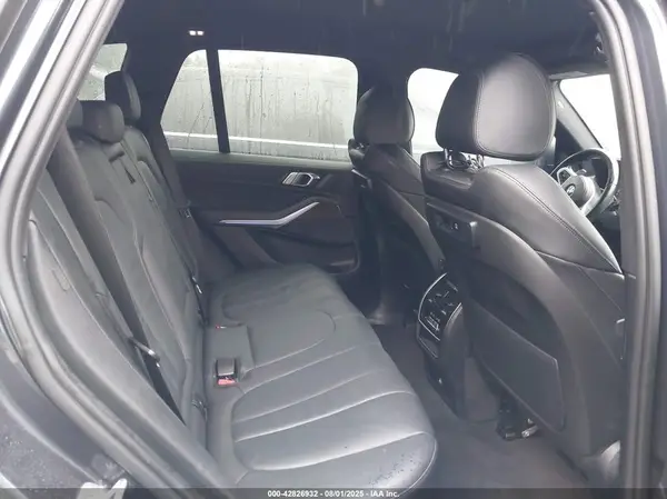 5UXCR6C05N9L89754 2022 BMW X5 - Image 8