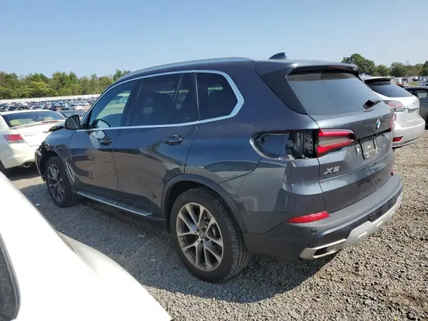 5UXCR6C05N9N19757 2022 BMW X5 - Image 2