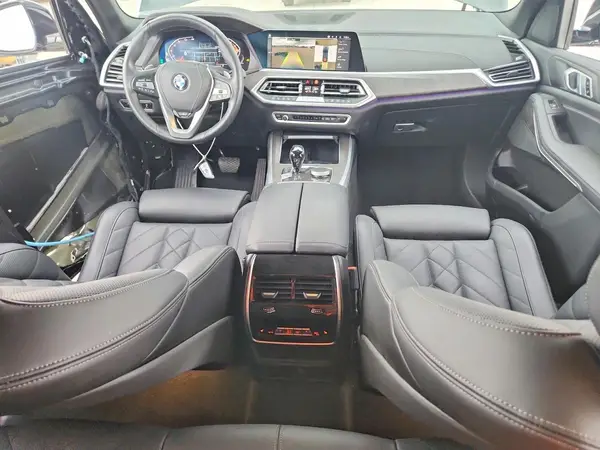 5UXCR6C05P9P75108 2023 BMW X5 - Image 8