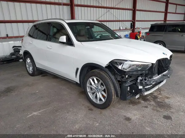 5UXCR6C05P9R85868 2023 BMW X5 - Image 1