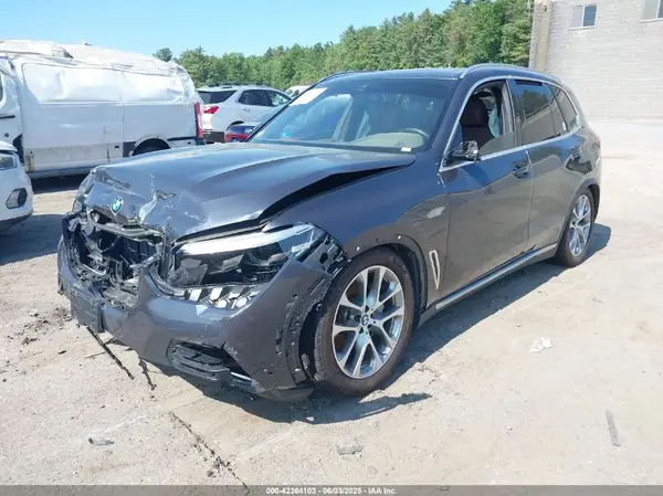 5UXCR6C06L9B16189 2020 BMW X5 - Image 2