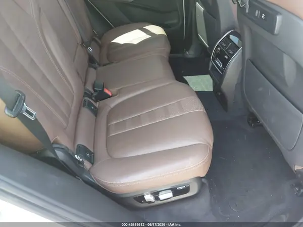 5UXCR6C06L9B72536 2020 BMW X5 - Image 8