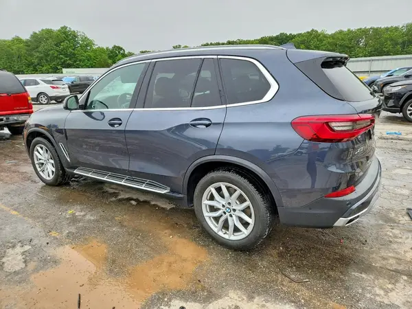 5UXCR6C06L9B96223 2020 BMW X5 - Image 2