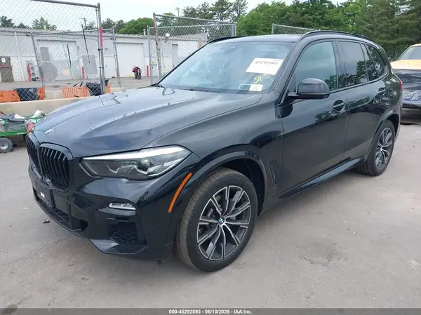 5UXCR6C06L9C33433 2020 BMW X5 - Image 2