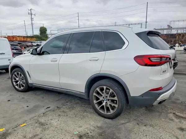 5UXCR6C06L9C52533 2020 BMW X5 - Image 2