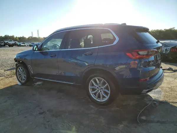 5UXCR6C06L9D59419 2020 BMW X5 - Image 2