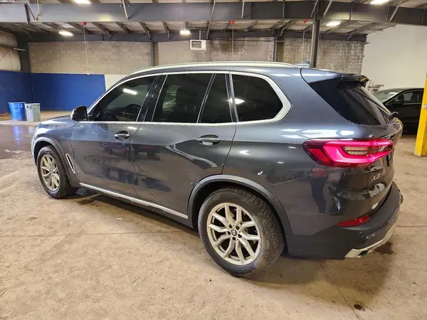 5UXCR6C06M9D87075 2021 BMW X5 - Image 2