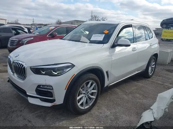 5UXCR6C06M9E22651 2021 BMW X5 - Image 2