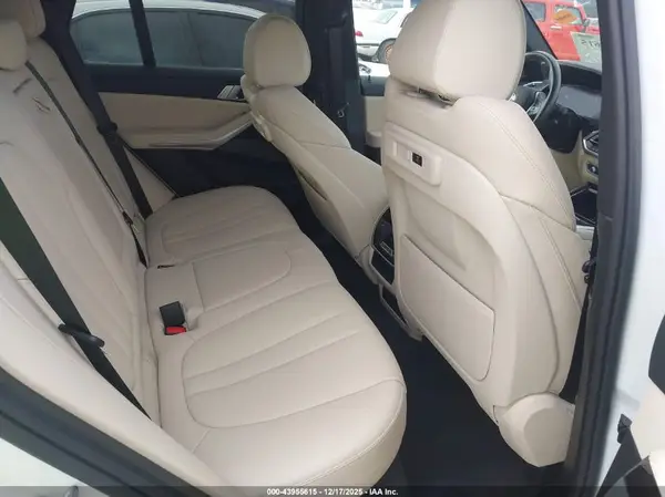 5UXCR6C06M9E22651 2021 BMW X5 - Image 8
