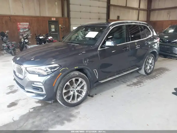 5UXCR6C06M9G00395 2021 BMW X5 - Image 2