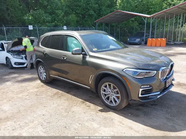5UXCR6C06M9G21960 2021 BMW X5 - Image 1