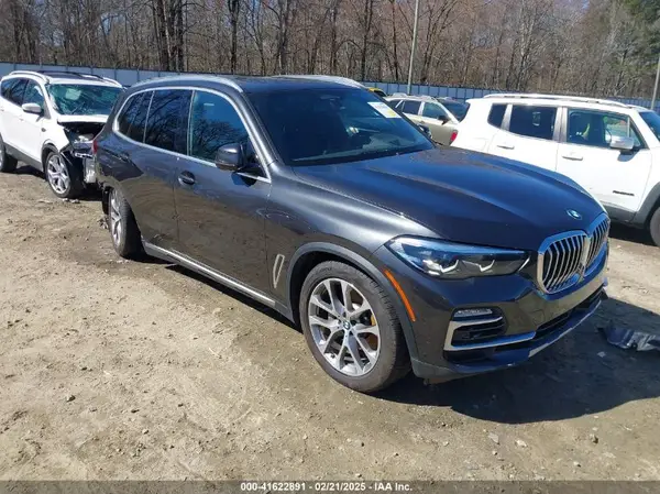 5UXCR6C06M9G25488 2021 BMW X5 - Image 1