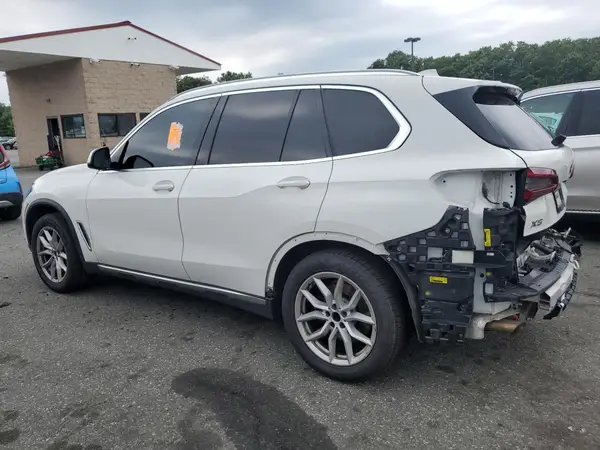 5UXCR6C06M9G73122 2021 BMW X5 - Image 2