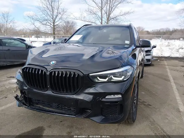 5UXCR6C06M9H01579 2021 BMW X5 - Image 2