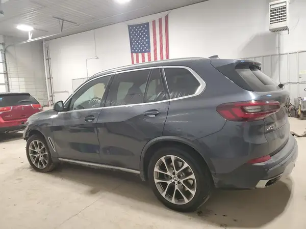 5UXCR6C06M9H59806 2021 BMW X5 - Image 2
