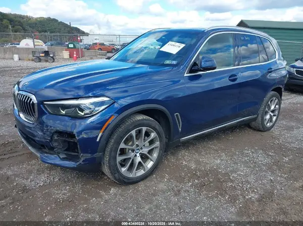 5UXCR6C06N9J23904 2022 BMW X5 - Image 2