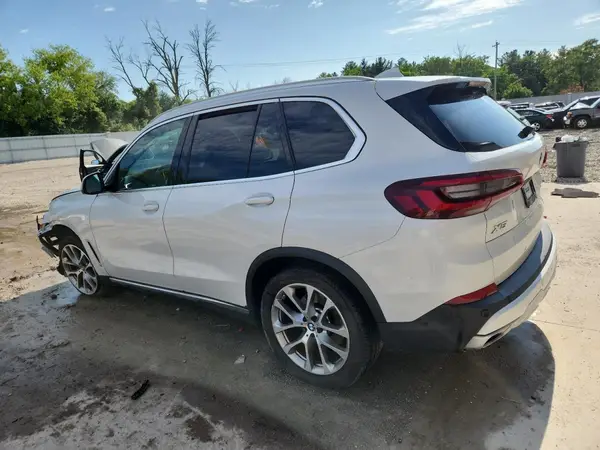 5UXCR6C06N9J24065 2022 BMW X5 - Image 2