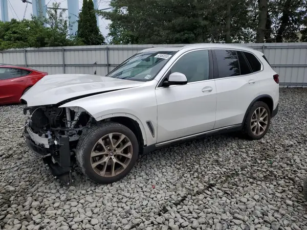 5UXCR6C06N9J95802 2022 BMW X5 - Image 1