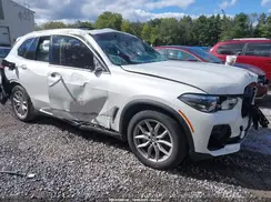 5UXCR6C06N9K20035 2022 BMW X5