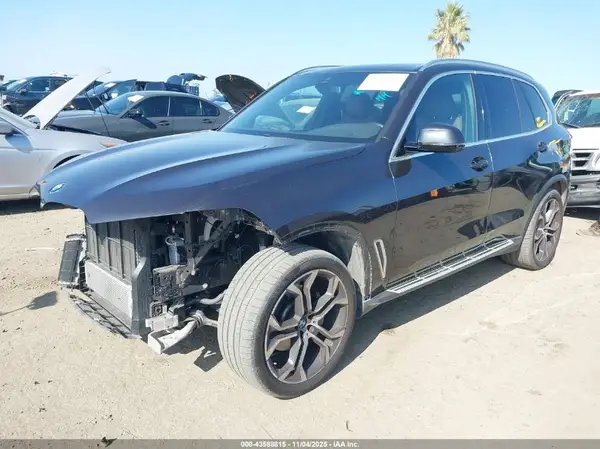 5UXCR6C06N9L05957 2022 BMW X5 - Image 2