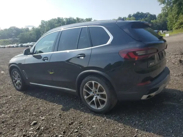 5UXCR6C06N9L34004 2022 BMW X5 - Image 2